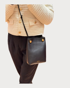 LOEWE Pebble pouch in smooth calfskin | 罗意威 迷你手袋 (多色)