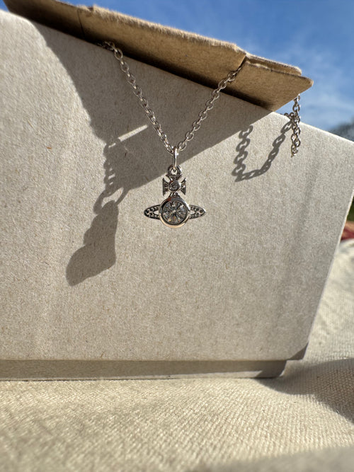 VIVIENNE WESTWOOD London Orb Necklace | 西太后 頸鏈 (銀色)