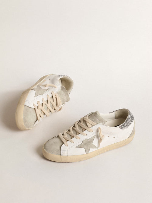 GOLDEN GOOSE Women's Super - Star with gray star and silver glitter heel tab | 黃金鵝 女款 Super - Star 搭配灰色星星與銀色亮片後跟標籤(白色) - LondonKelly 英國名牌代購