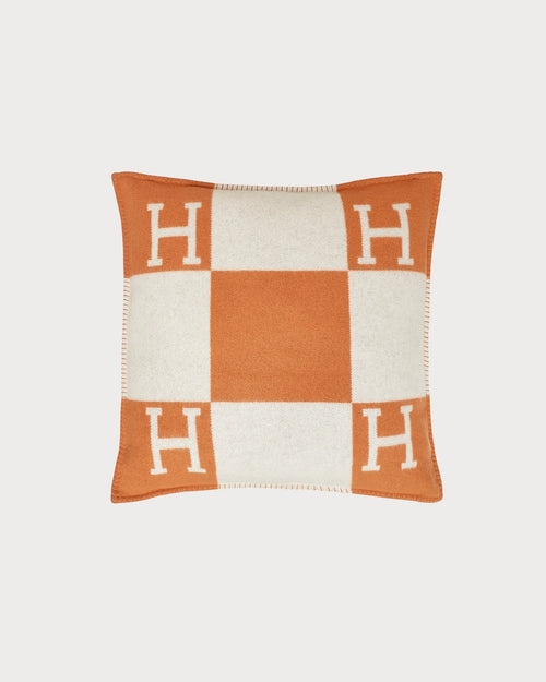 HERMES Large Avalon Pillow | 愛馬仕 枕頭 (多色) - LondonKelly 英國名牌代購