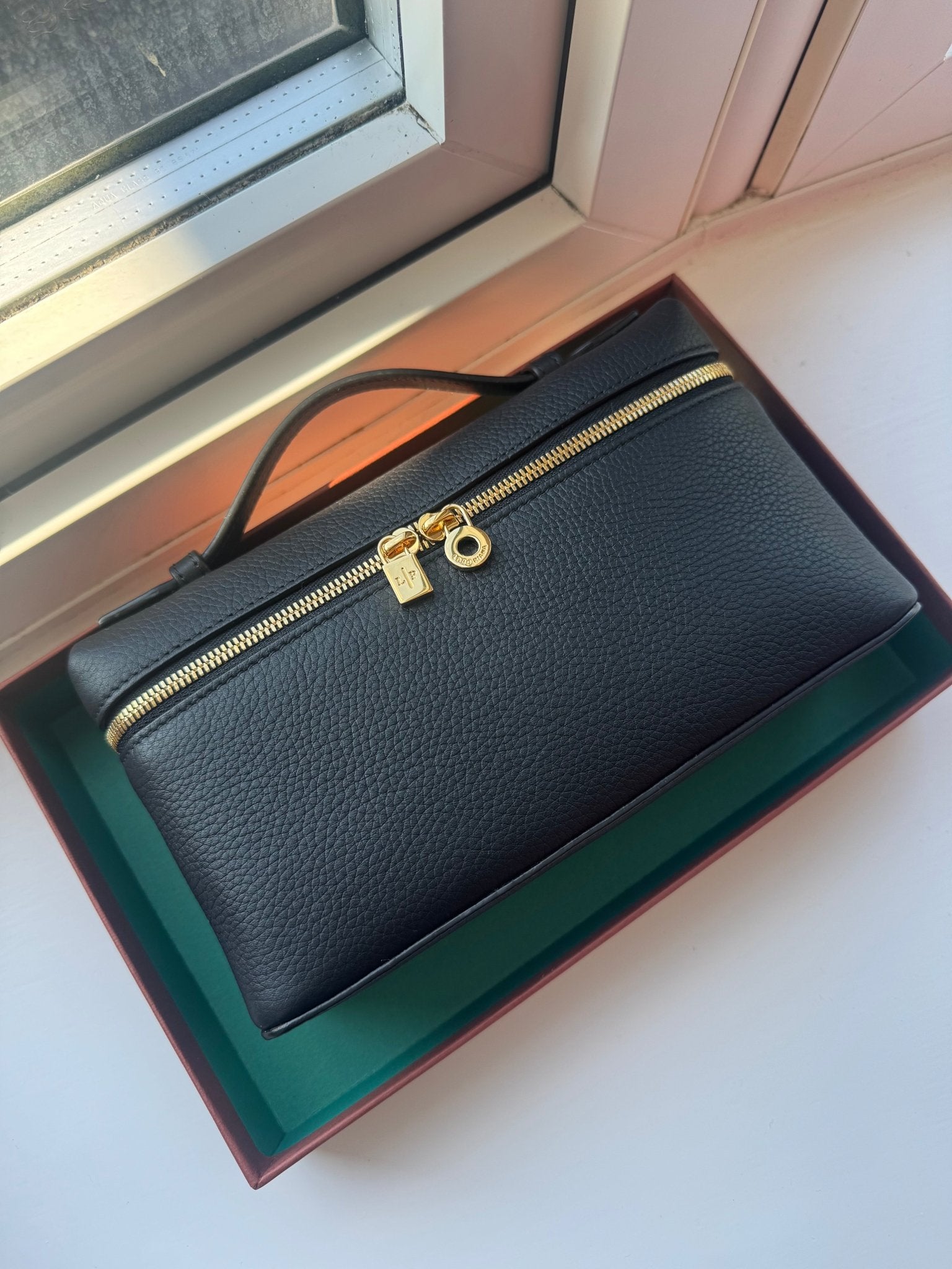 Loro Piana 英國代購攻略 2026｜Quiet Luxury 之選，手袋、樂福鞋、配件款式齊全 - LONDONKELLY 英國名牌代購