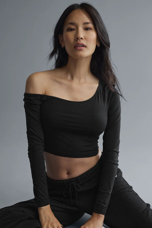 ALO YOGA Asymmetric Sheer Glow Long Sleeve | 不對稱透膚長袖上衣 (多色)