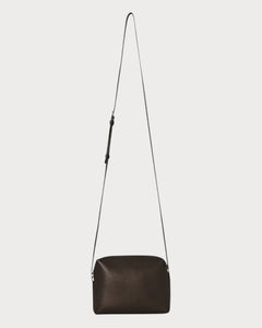 THE ROW Regent Crossbody Bag in Leather | 手袋 (多色)