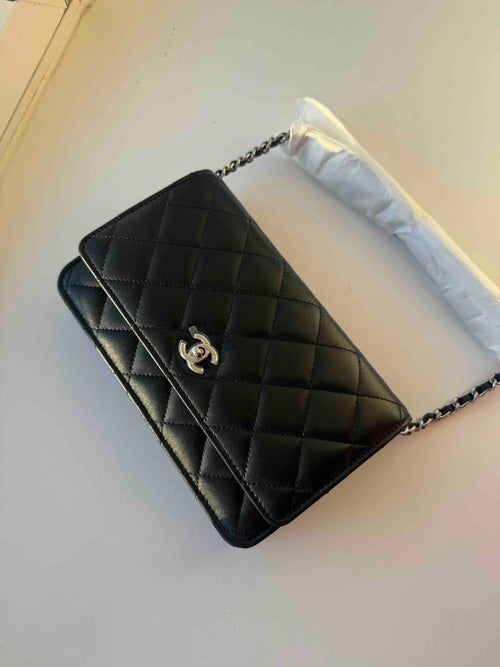 CHANEL Classic Wallet on Chain Lambskin(2 Colors) - LONDONKELLY 英國名牌代購