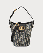 CHRISTIAN DIOR 30 Montaigne Amber Bucket Bag Oblique Jacquard(Mini/Blue) - LONDONKELLY 英国名牌代购