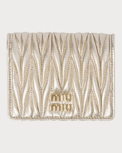MIU MIU Matelasse Nappa Leather Wallet | 繆繆 銀包 (Pyrite)