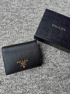 PRADA Leather Wallet(Small/Black/Red) - LONDONKELLY 英國名牌代購